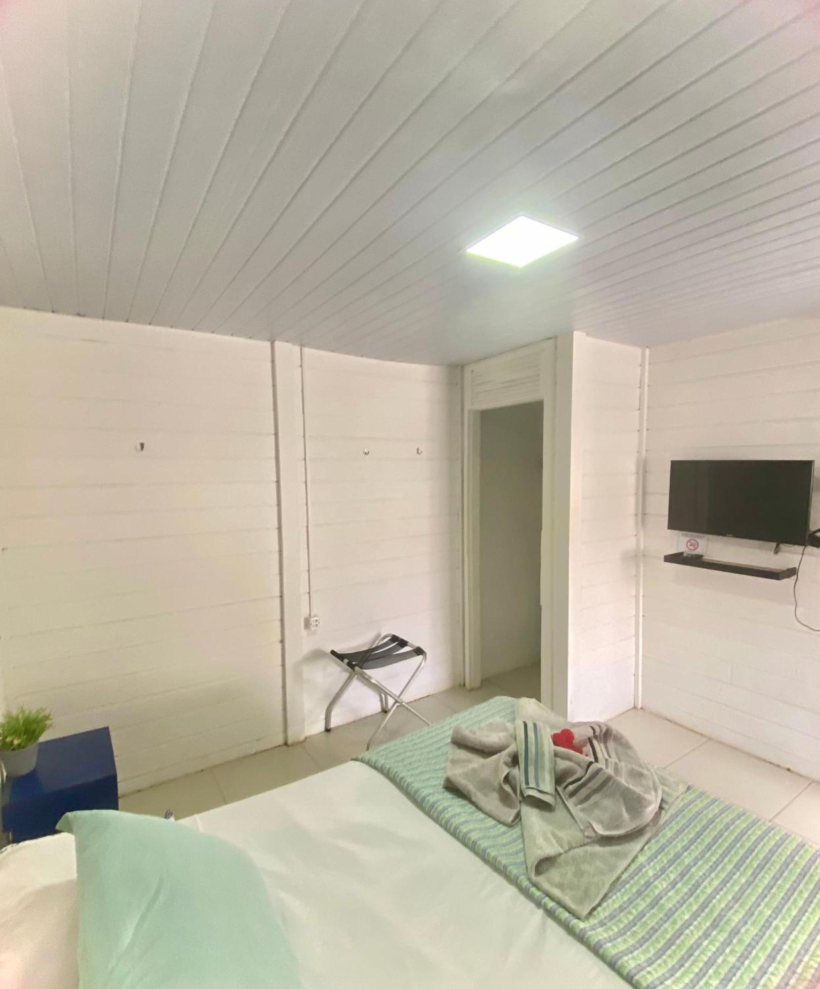Pousada Rosemary Suites フェルナンド・デ・ノローニャ エクステリア 写真
